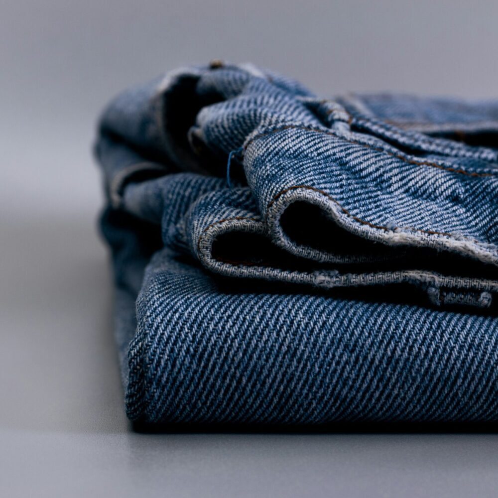 Kids Denim Wholesale & OEM Guide: Fabric, Wash, Safety & Sourcing Tips for Brands